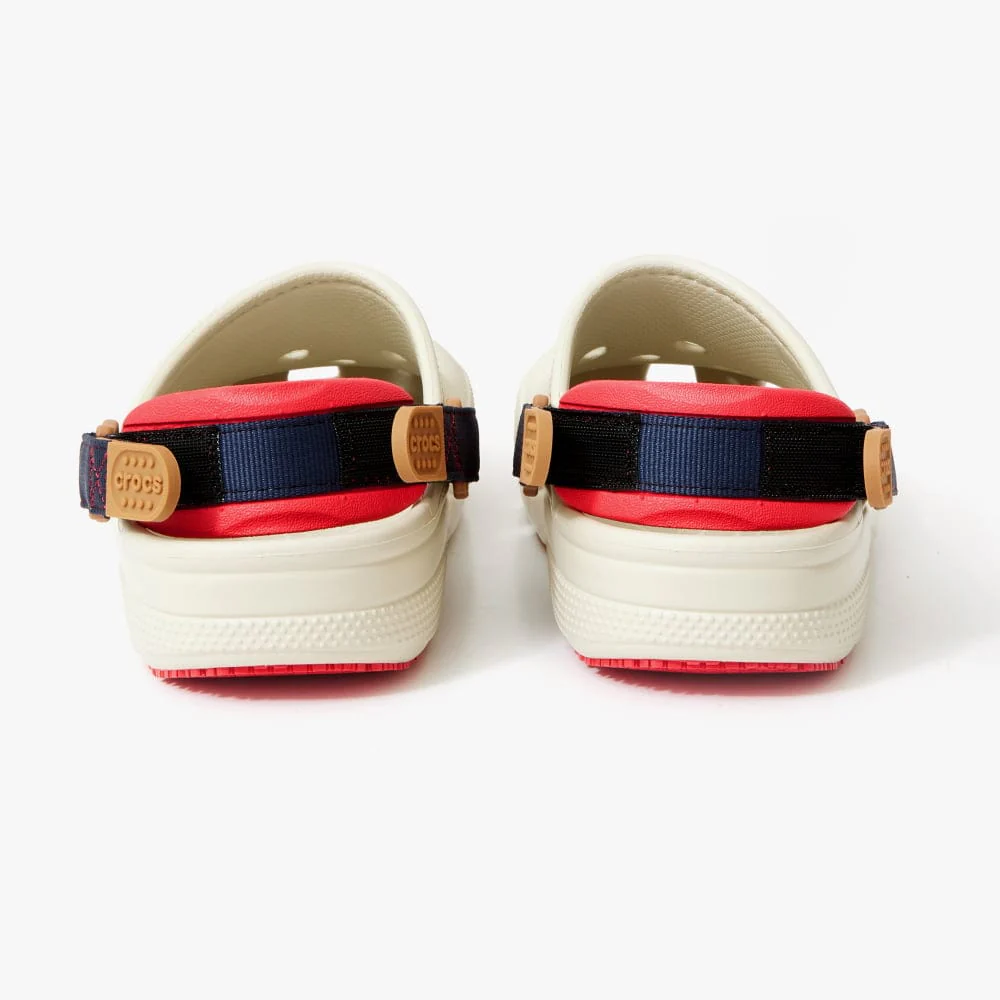 Crocs Bone Clog + Jibbitz - Image 4